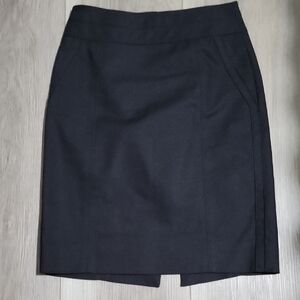 White House Black Market Perfect Form Elegant Black Pencil Skirt